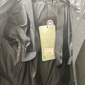 Canada Goose Ladies jacket